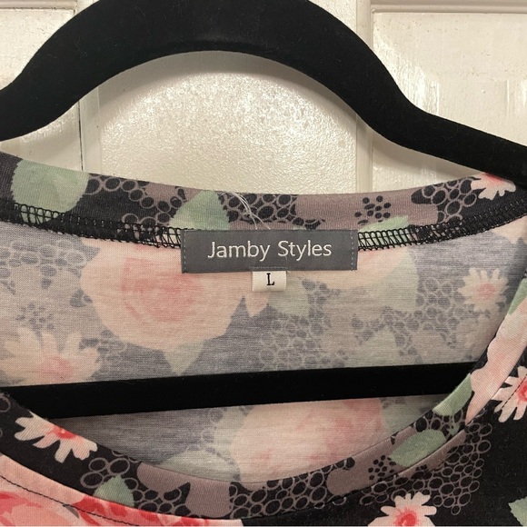 Jamby Styles Black Floral Maxi Dress with Empire Waist - Picture 4 of 4